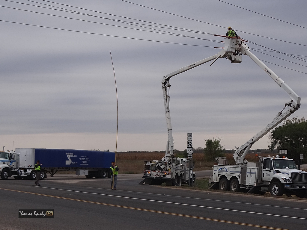 Large Building move on 281 Bypass     CSi Photo